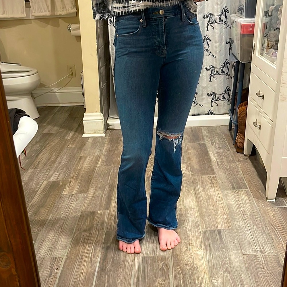 Good American Good Flare Side Slit Jeans